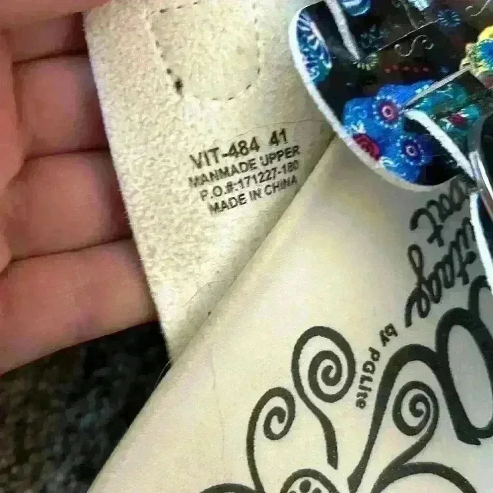 Like New‎ Algeria Vita Sugar Skulls Sandals - Picture 3 of 3